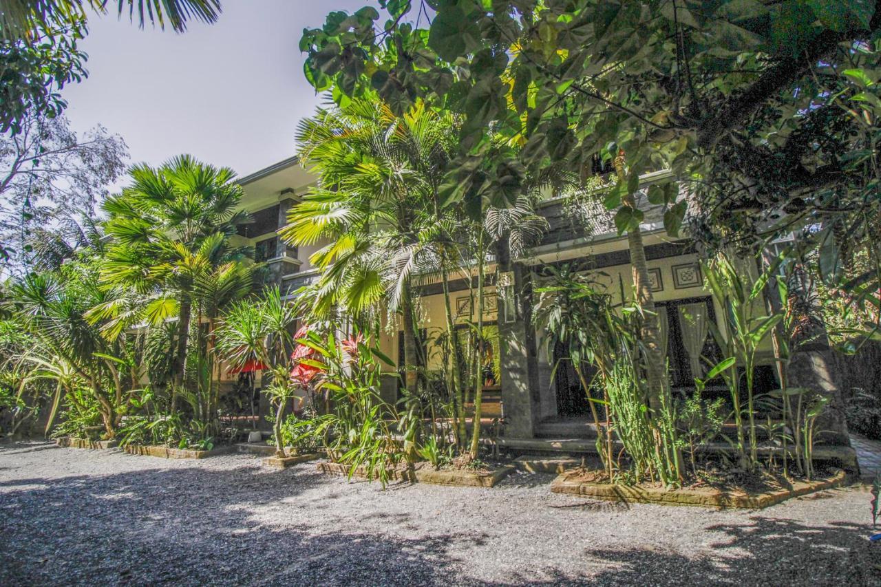 Gasthof The Galuh Pekutatan 3*